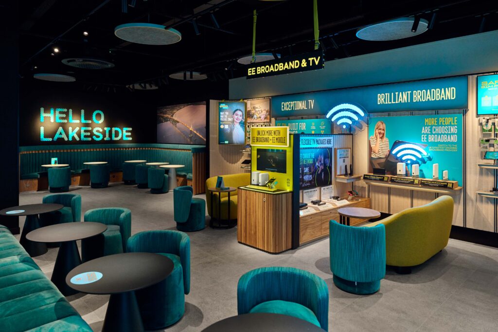 EE opens first Experience store of 2026 at Lakeside