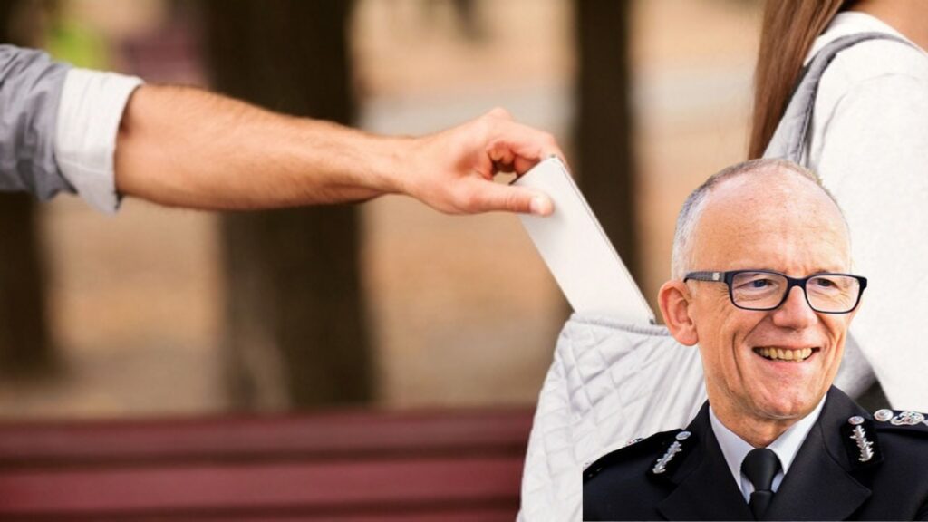 Met Police chief demands vendors act on phone theft or he’ll push for legislation